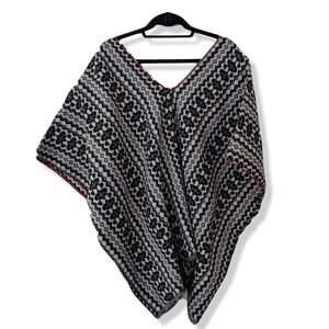Oversized b&w poncho w hand stitching NWOT